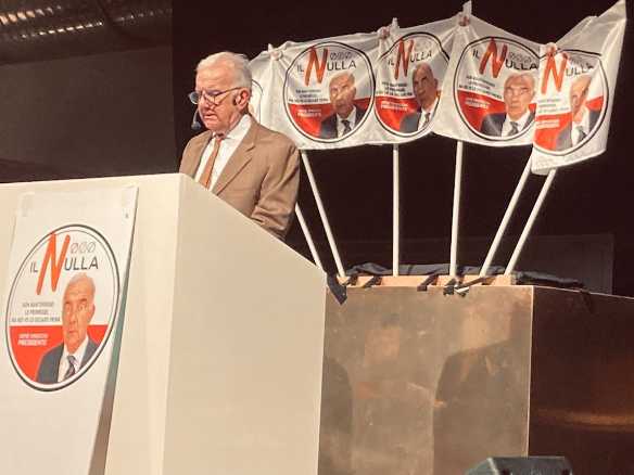 Gene Gnocchi per la prima tappa di Sussulti Metropolitani, il festival diffuso sulla Città Metropolitana