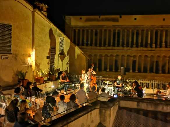 Dal 17 agosto JazzandWine festeggia la decima edizione: musica e buon vino sulle terrazze della Casa Museo Ivan Bruschi