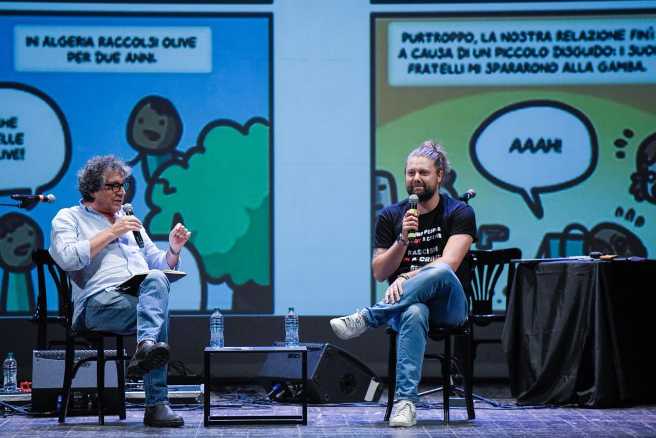 Questa sera la terza giornata di LINUS - FESTIVAL DEL FUMETTO ideato e diretto da Elisabetta Sgarbi, con ZEROCALCARE e RAPHAEL GUALAZZI