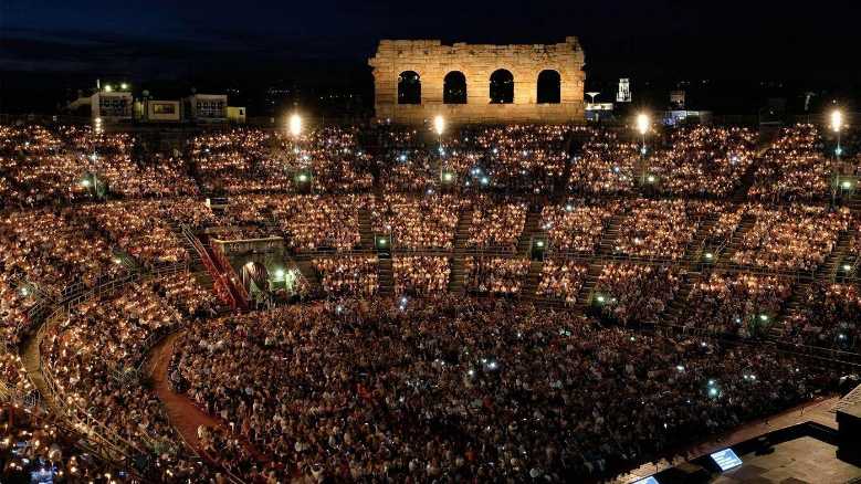 Oggi in TV: Viaggio nei teatri italiani. Arena di Verona Oggi in TV: Viaggio nei teatri italiani. Arena di Verona