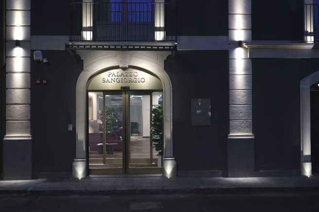 Palazzo Sangiorgio, apre il nuovo hotel 5 stelle lusso nel cuore del centro storico di Catania Palazzo Sangiorgio, apre il nuovo hotel 5 stelle lusso nel cuore del centro storico di Catania