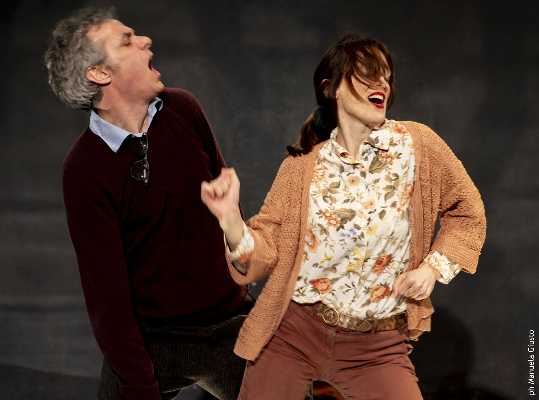 La Compagnia Teatrodilina torna a Roma con lo spettacolo MENO DI DUE