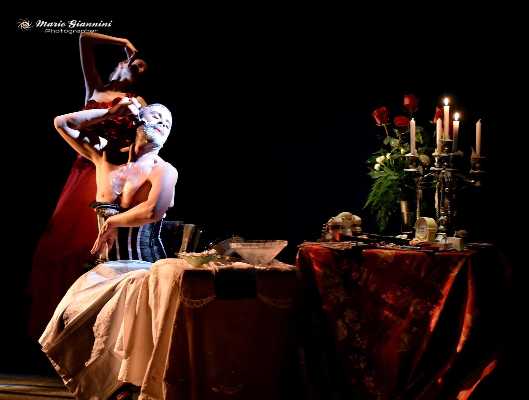 Torna in scena a Roma JENNIFER, IL SOGNO al Teatrosophia Torna in scena a Roma JENNIFER, IL SOGNO al Teatrosophia