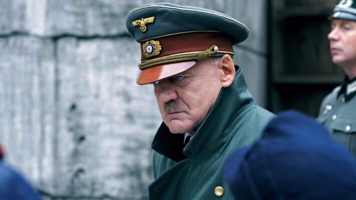 Stasera in tv "La caduta - Gli ultimi giorni di Hitler" 