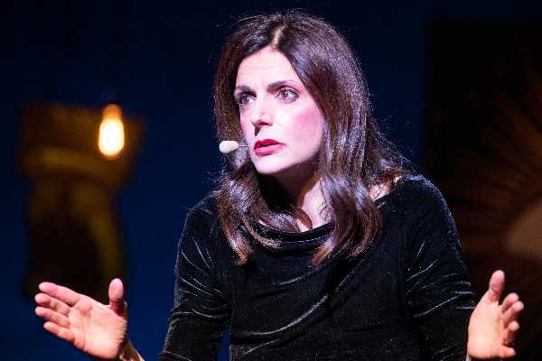 PAURA con Annalisa Aglioti in scena al Teatro de' Servi-Roma