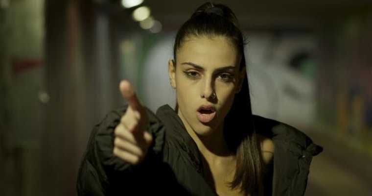 Lucilla: Hooligans è il nuovo singolo della cantautrice