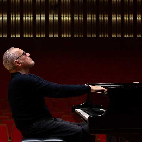 DANILO REA E LE STELLE DEL CANTO. La Grande Opera in Jazz