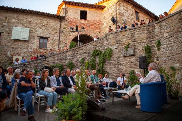 Umbria pronta ad aprirsi al Festival delle Corrispondenze