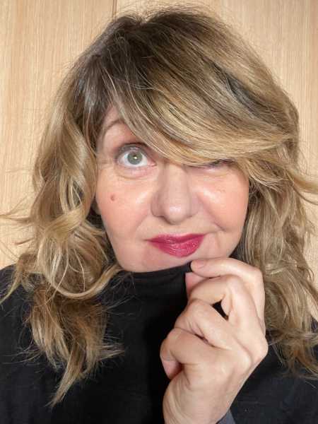 DIO È UNA SIGNORA DI MEZZA ETÀ al Teatro de' Servi-Roma