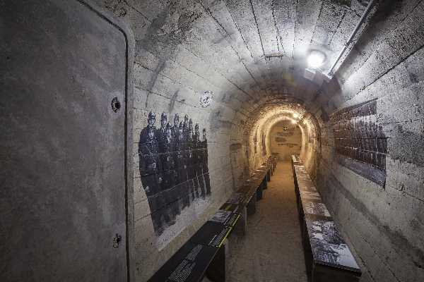 Viaggio nel tempo: Bunker 1944 apre le porte dei rifugi antiaerei in Lombardia