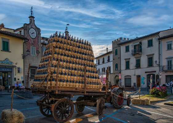 Il territorio del Chianti si prepara a celebrare l'eccellenza vitivinicola e le tradizioni locali