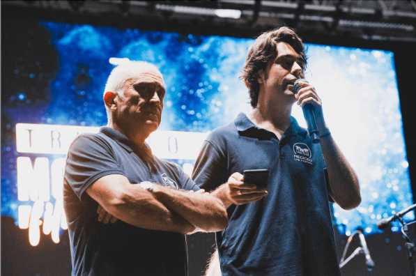 Mediceo Live Festival 2025: Seravezza si prepara a ballare con i grandi successi degli anni '90