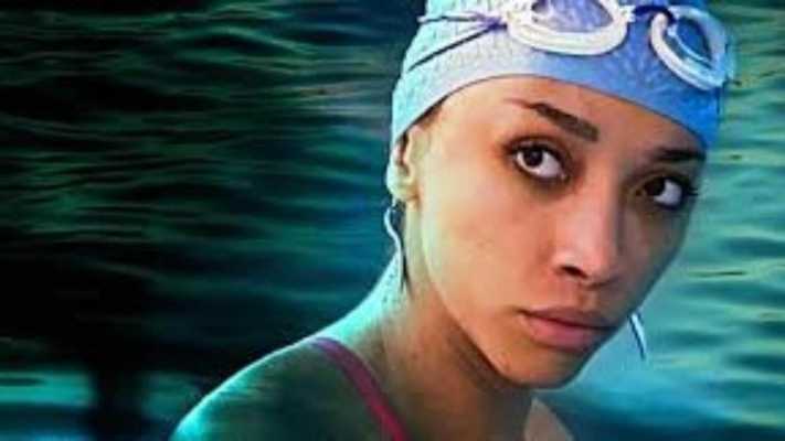 Nuotando nella follia: il thriller psicologico che conquista Rai 2 stasera