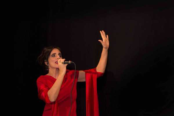 Olivia Sellerio celebra Andrea Camilleri: "Zara Zabara" in tour per il centenario