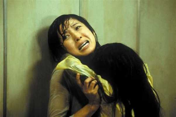 Il film del giorno: "Dark water", l'horror giapponese