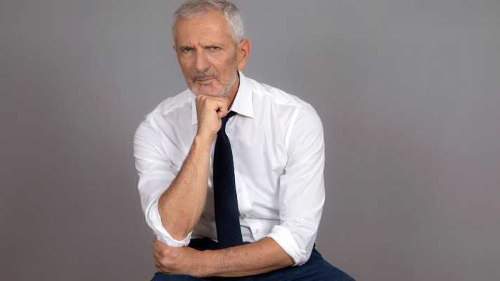 "Dilemmi" stasera su Rai 3: Carofiglio affronta il capitalismo con Barca e Mingardi