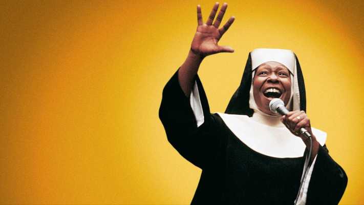 Stasera su Rai 1: Whoopi Goldberg è Suor Maria Claretta in "Sister Act 2"
