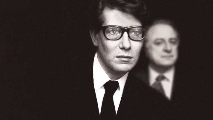 "Yves Saint Laurent: L'Amour Fou" stasera su Rai 5