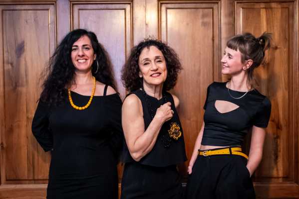 Grey Cat Festival presenta Babanaì: tre voci femminili per una notte magica