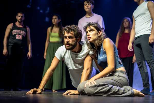 “ENEIDE – Teatro della Migrazione”: il mito di Enea rivive nella Roma multiculturale