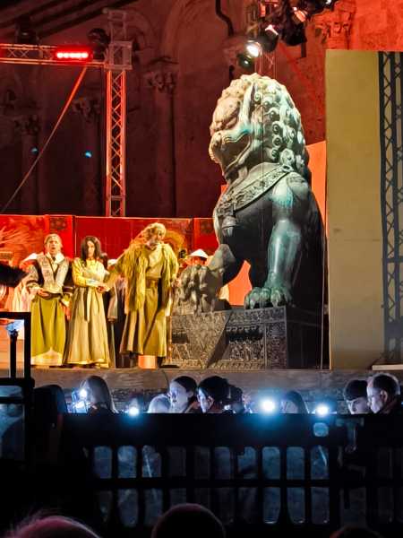 Turandot a Massa Marittima: una serata magica sotto le stelle di Piazza Garibaldi