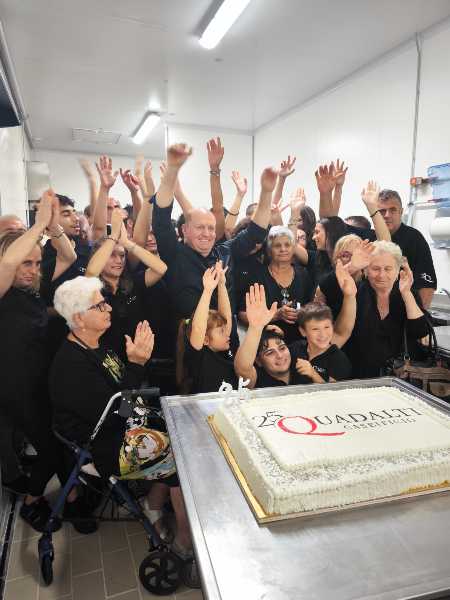Il Caseificio Quadalti festeggia 25 anni e inaugura il nuovo laboratorio ad Arcille