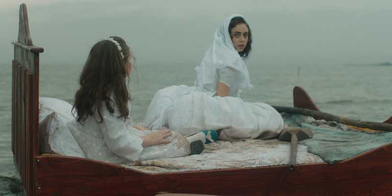 Recensione: L'Oro del Reno, il cinema poetico che trasforma i ricordi in arte