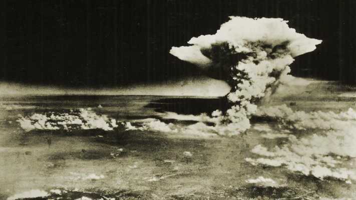 Rai Storia ripropone "Storia della bomba atomica" nell'80° anniversario di Hiroshima
