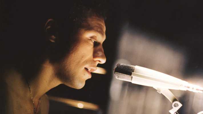 Radiofreccia stasera su Rai 5: il film di Ligabue tra nostalgia e gioventù
