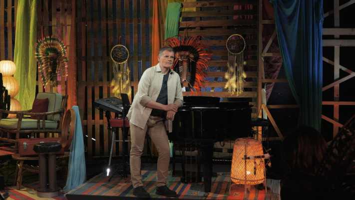 Riserva Indiana stasera su Rai3: inizia l'ultima settimana del programma di Stefano Massini