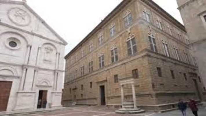 "Il papa e l'architetto" stasera su Rai Storia: il sogno rinascimentale di Pienza e Castro