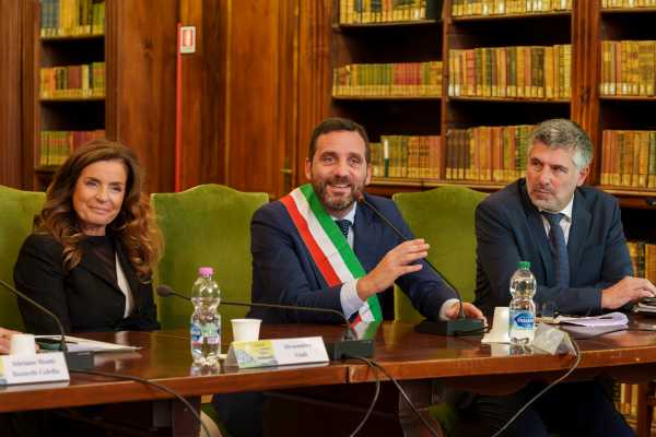Pistoia Capitale Italiana del Libro 2026: 1500 eventi per trasformare la lettura in un’avventura collettiva