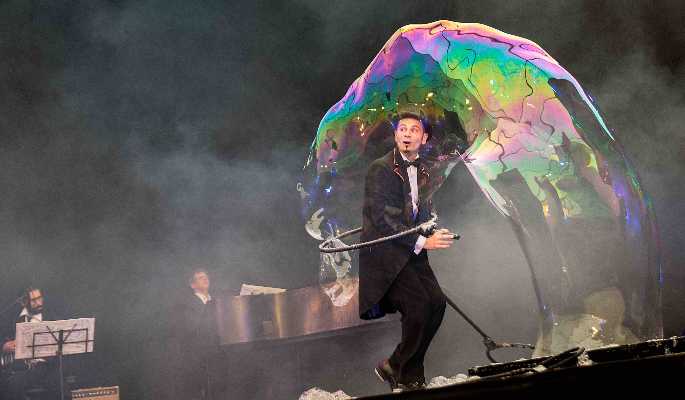 🎭 Piccoli Parenti 2025/2026: il Teatro Franco Parenti accende la magia per bambini e famiglie