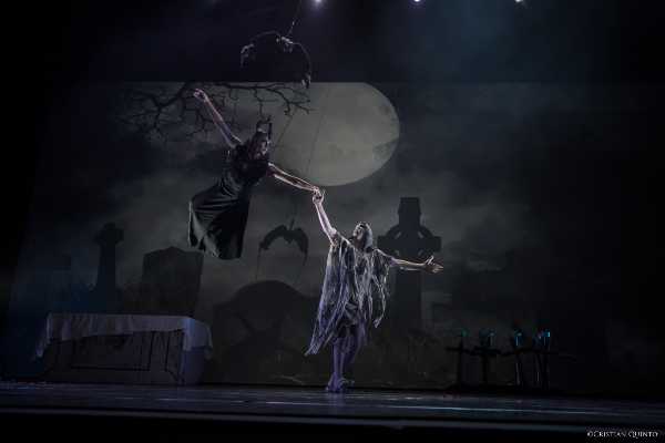 Spectraculum a Milano: lo show horror-comico che trasforma Halloween in un incubo esilarante