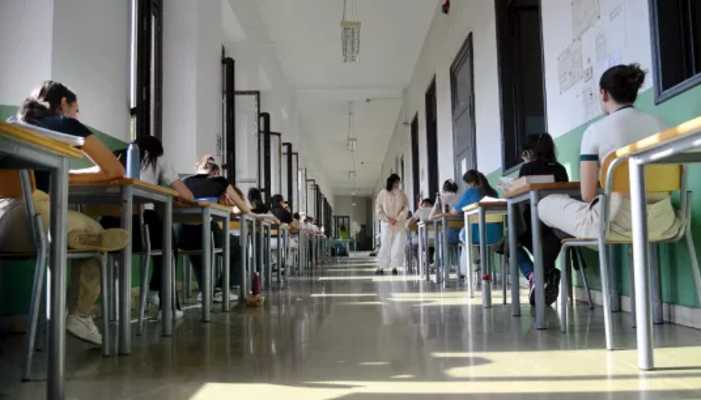 📚Maturità rivoluzionata: nuove regole, più fondi ai docenti e sicurezza top per scuole e gite