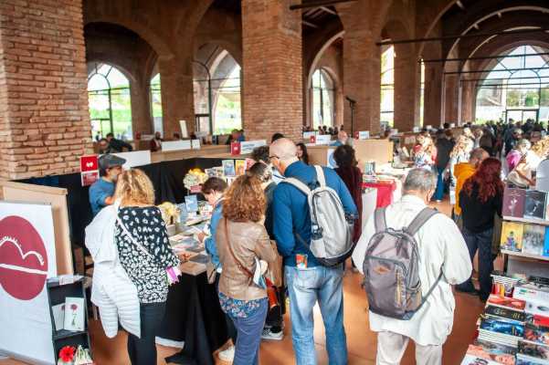 Pisa Book Festival 2025: dal 2 al 5 ottobre la 23ª edizione con 90 case editrici