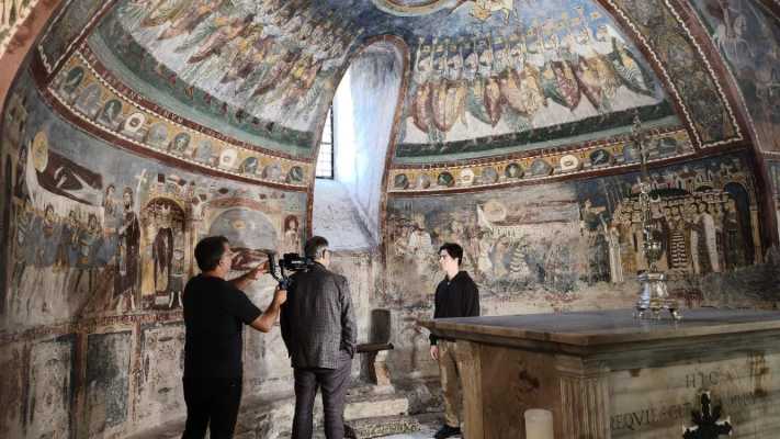 Stasera su Rai 4 lo speciale “I nomi della rosa” celebra Umberto Eco
