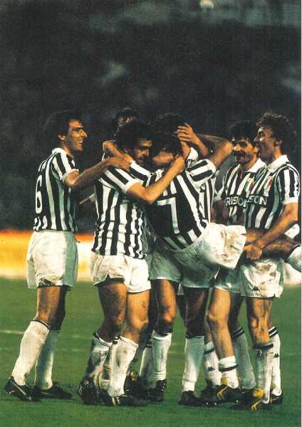 “Juventus – Il Decennio D’Oro”: il docufilm che svela gloria e tragedia della Vecchia Signora
