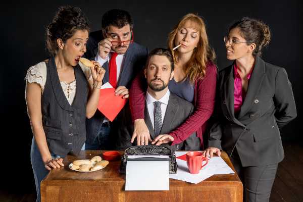 L’AMORE, LA MORTE E LE TASSE: il debutto teatrale che fa ridere, piangere e pensare, dal 7 al 9 novembre a Roma