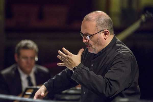 Napoli, il maestro Alessandrini chiude in trionfo la rassegna di musica antica: evento imperdibile