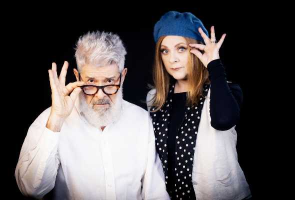 Alessandro Benvenuti e Marina Massironi, la reunion è esplosiva: a teatro scatenano “La Tigre” che è dentro di noi