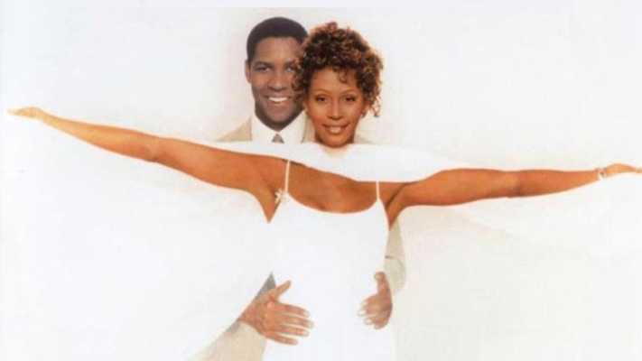 Uno sguardo dal cielo stasera su Rai 3: il film con Whitney Houston e Denzel Washington