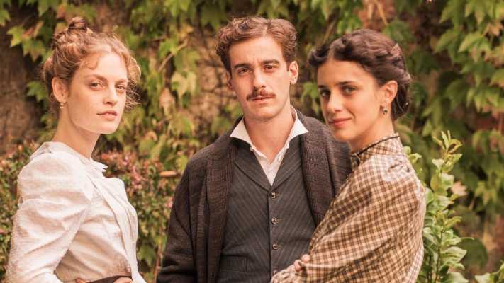 "Zvanì", stasera su Rai 1 il film su Giovanni Pascoli con Federico Cesari