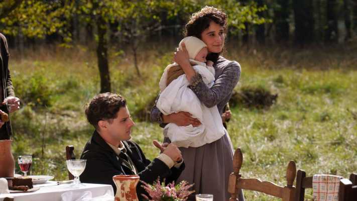 Prima di noi stasera su Rai 1: la saga dei Sartori attraversa il Novecento italiano