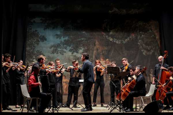 Epifania a Milano, concerto gratis di musica barocca: Orchestra Canova accende la notte invernale