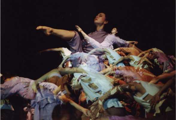Danza Cinese a Vicenza: Brezza di Primavera Incanta il Teatro Comunale