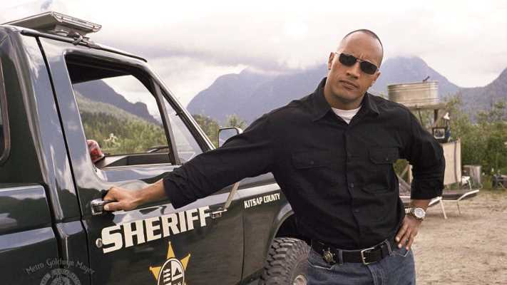 "A testa alta" stasera su Rai 4: Dwayne Johnson come non l'hai mai visto