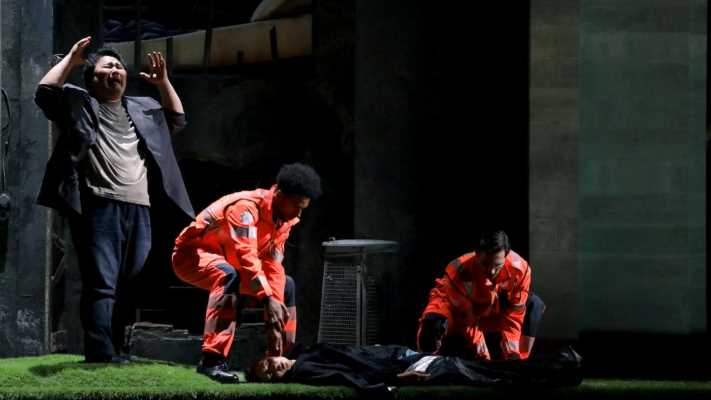 Il "Rigoletto" di Martone stasera su Rai 5: uno spettacolo da non perdere