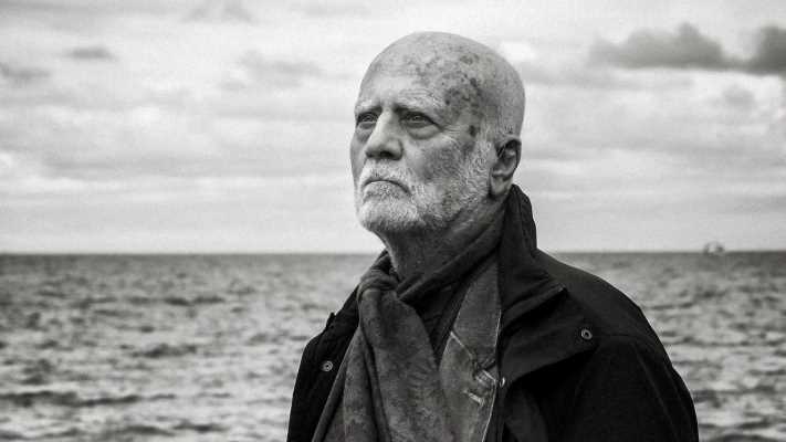 Ferdinando Scianna, il maestro dell'ombra svelato da Roberto Andò: il film stasera in TV