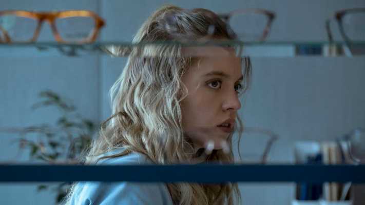 Sydney Sweeney infiamma il piccolo schermo: il thriller erotico da non perdere stasera in TV
